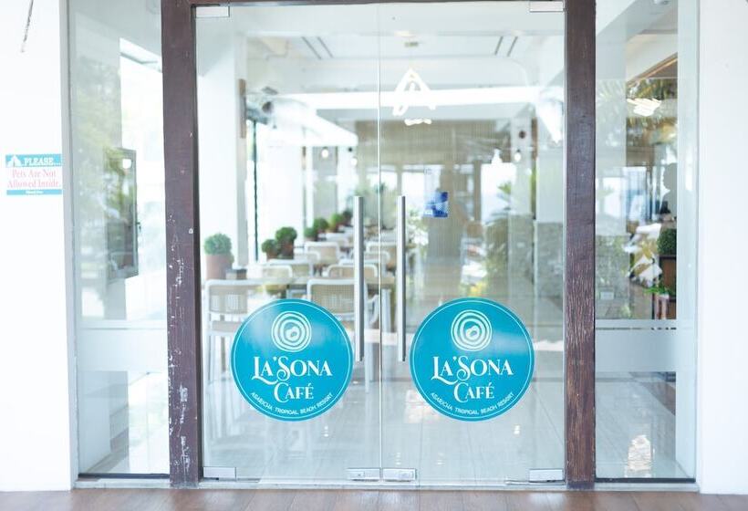 Asaricha Tropical Beach Resort