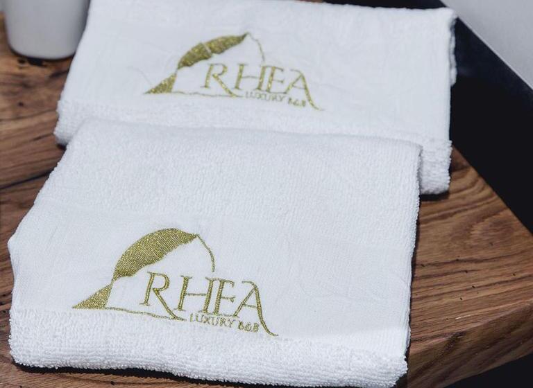 B&b Rhea Luxury