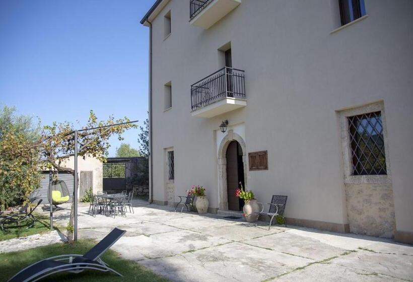 مبيت وإفطار Casino Del Monaco