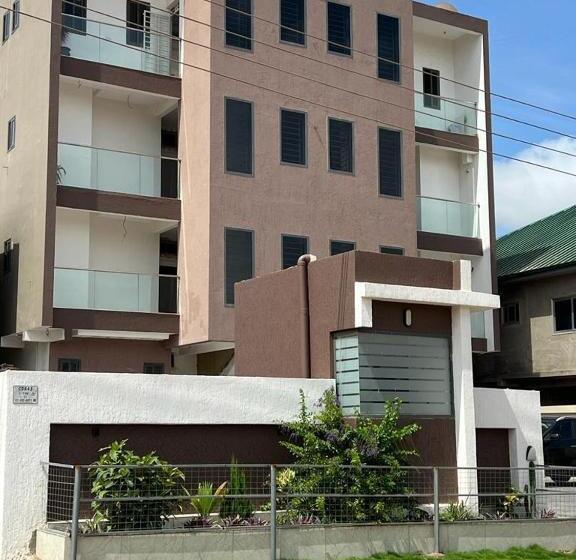 تختخواب و صبحانه Fowaa Lux