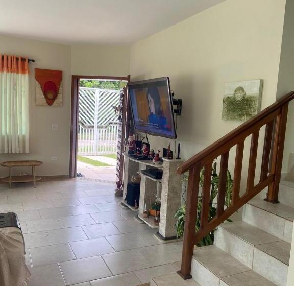 ベッドアンドブレックファースト Oceani Suits Peruibe