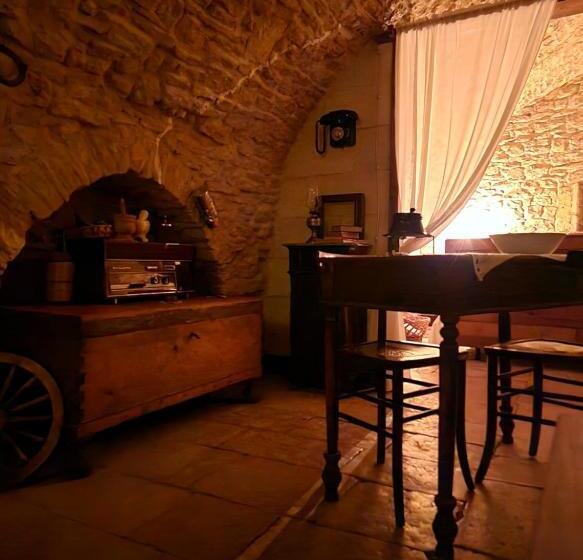 צימר Parlami D Amore Mariù