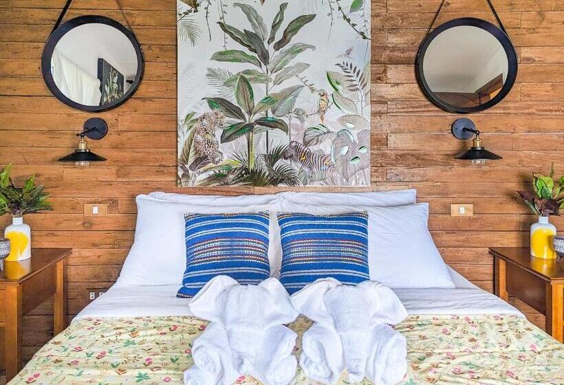 تختخواب و صبحانه Ponderosa Golf And Resort