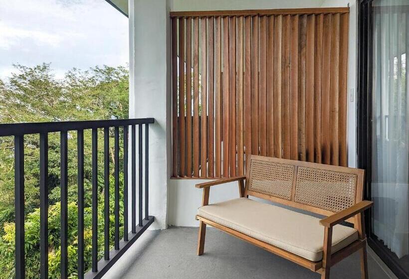 تختخواب و صبحانه Ponderosa Golf And Resort