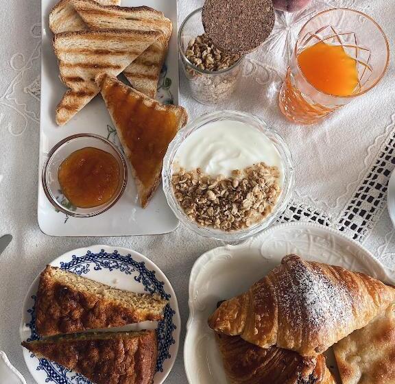 تختخواب و صبحانه Villa Mafalda