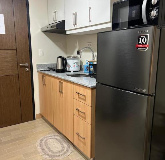 Brand New Studio W/ Washer In Manhattan Plaza Tower Ll