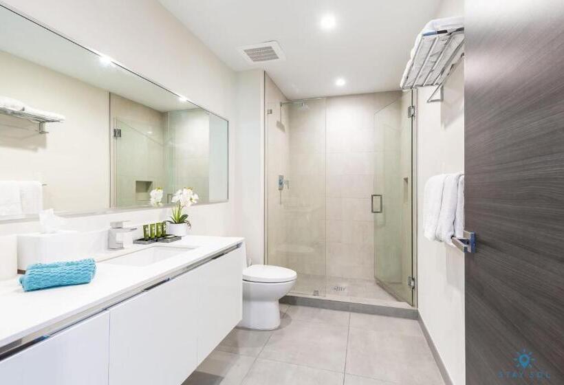 Costa Hollywood Design