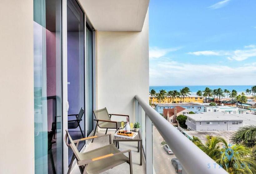 Costa Hollywood Design