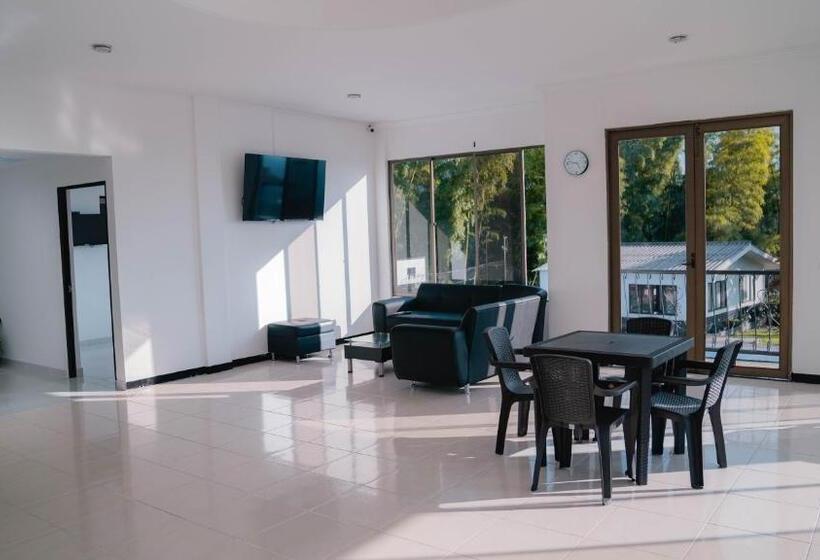 Finca Hotel Los Alpes