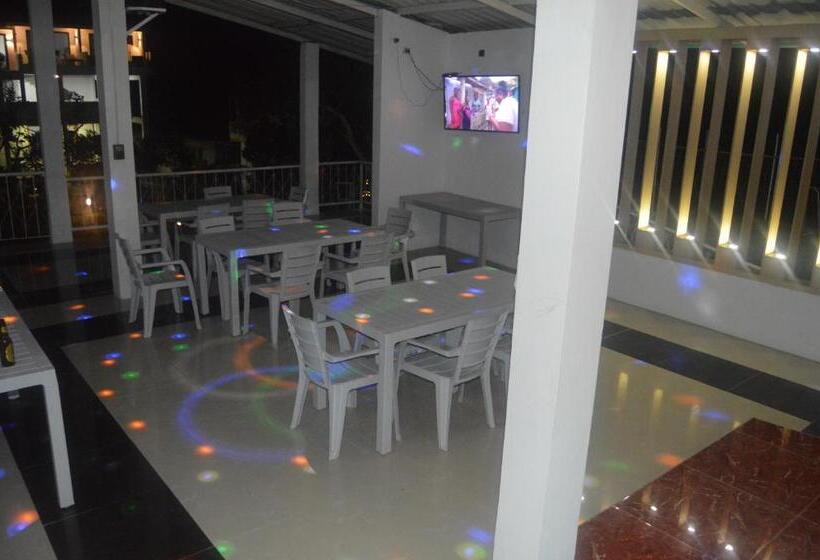 Guacamayas Resort Vacation