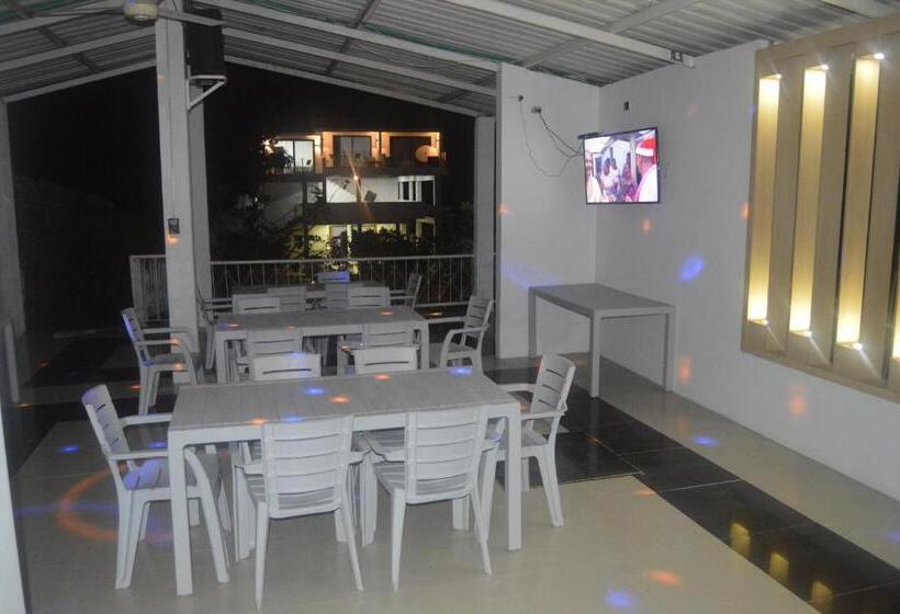 Guacamayas Resort Vacation