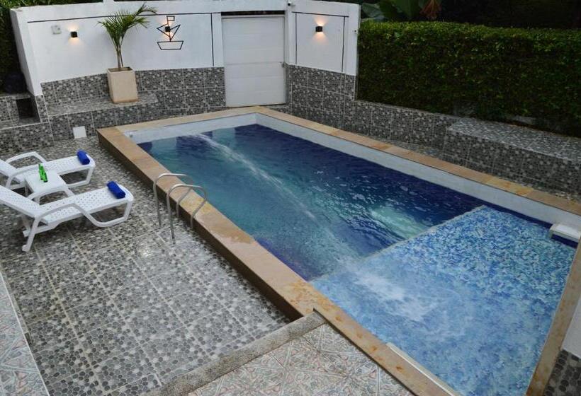 Guacamayas Resort Vacation