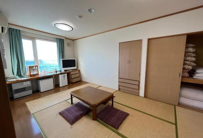 호텔 Livemax Resort Shiretoko Sea Front