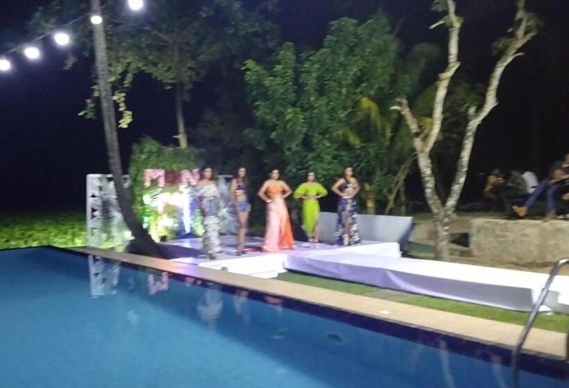 Отель Aquila By Bolgoda Holiday Resort