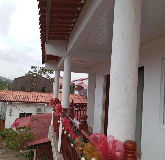 בית מלון כפרי Belo Bay Apartment