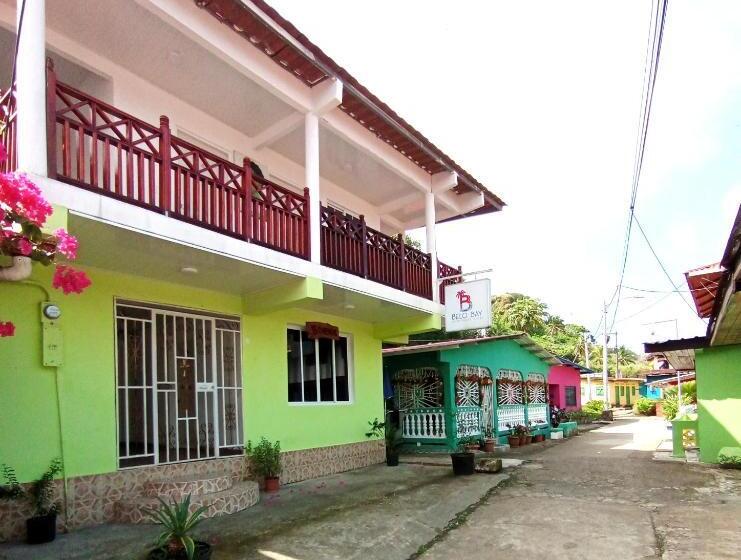 בית מלון כפרי Belo Bay Apartment