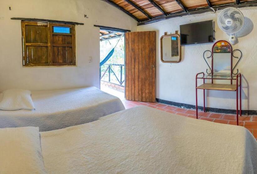 هتل Campestre San Marcos Gw