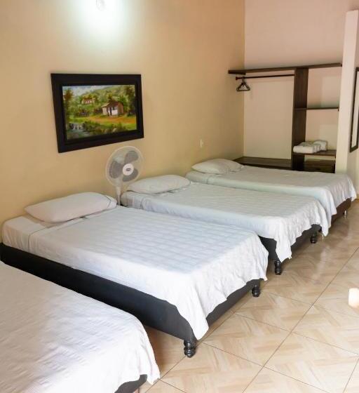 فندق Campestre San Marcos Gw