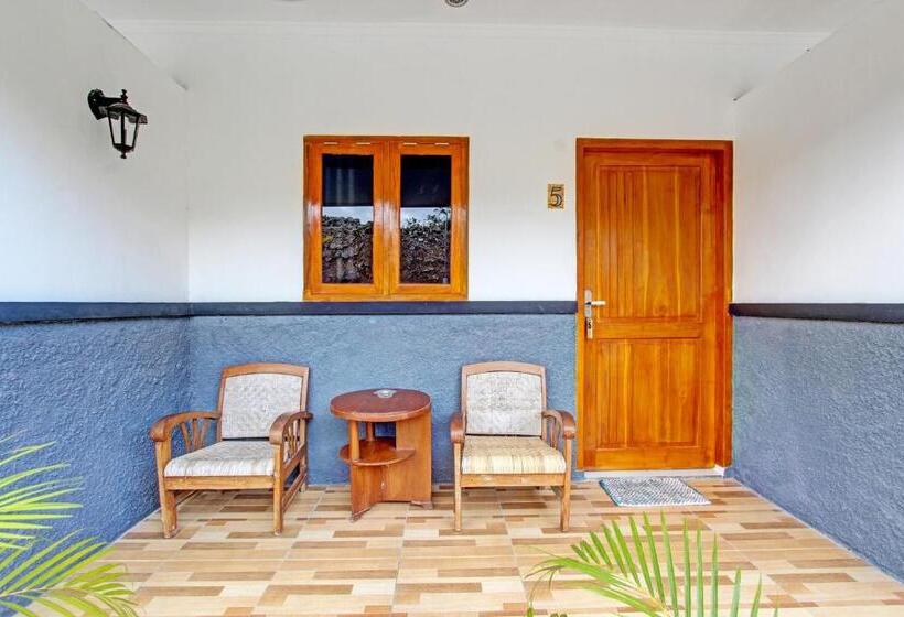 ホテル Capital O 93449 The Boekit Song Putri Resort