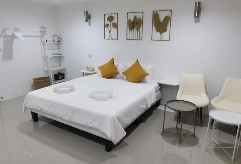 בית מלון כפרי Chu Cha S Rooms