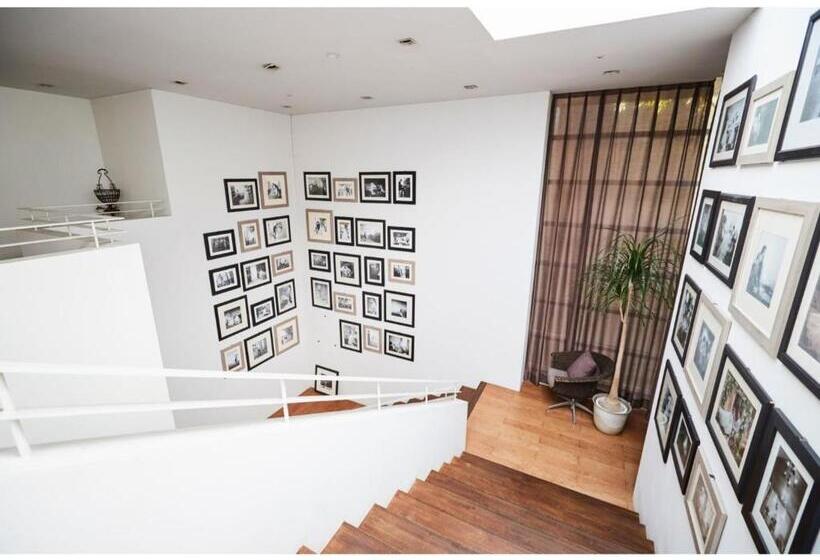 فندق Crystal Palace   Vacation Stay 61200v