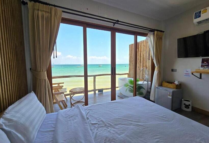 Отель De  Ocean Land เดอโอเชี่ยนแลนด์ เกาะล้าน