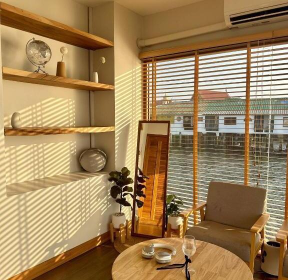 Отель De  Ocean Land เดอโอเชี่ยนแลนด์ เกาะล้าน