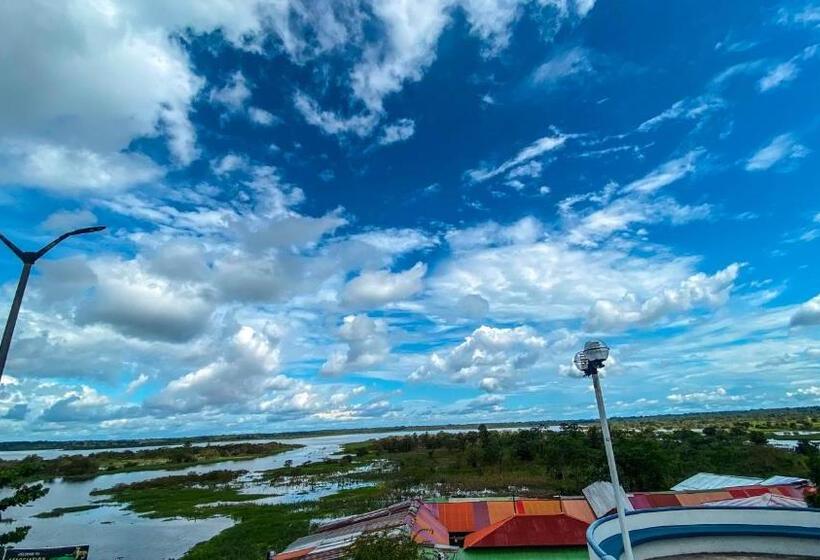 هتل De Turistas Iquitos