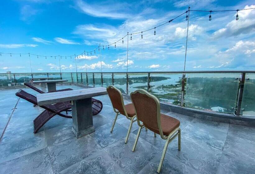 هتل De Turistas Iquitos