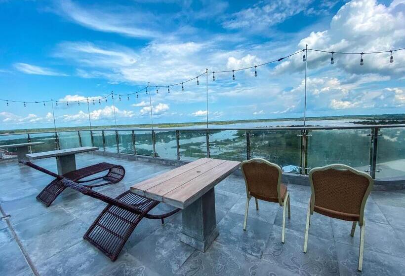 هتل De Turistas Iquitos