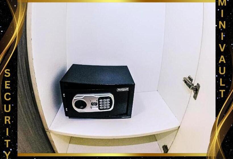 Отель Free Pool N Free Sauna Access Oceanview Balcony In The Heart Of Manila, Front Of Robinsons Mall, Wal