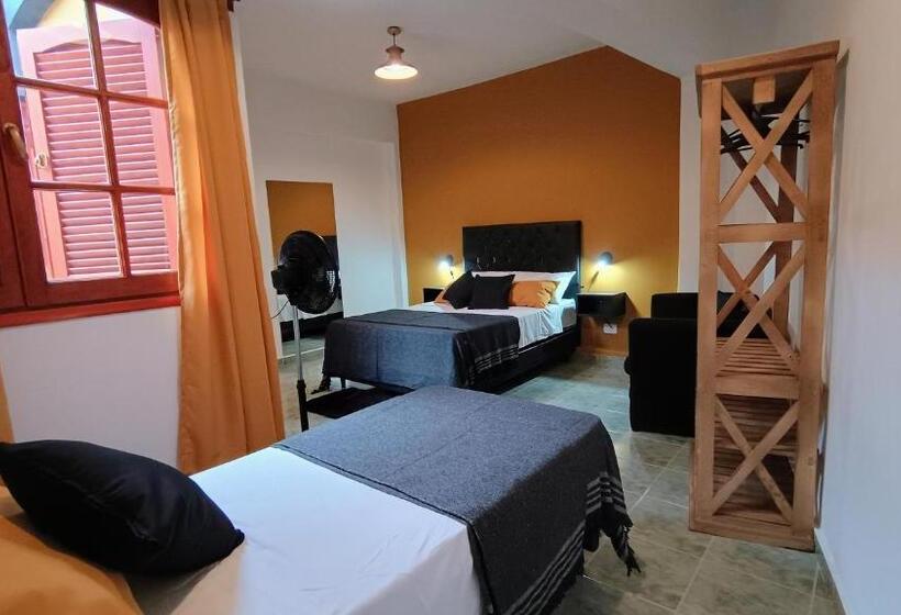 هتل Hostería Suites Del Centro