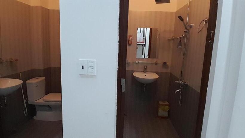 هتل Khách Sạn 68 đồng Hải