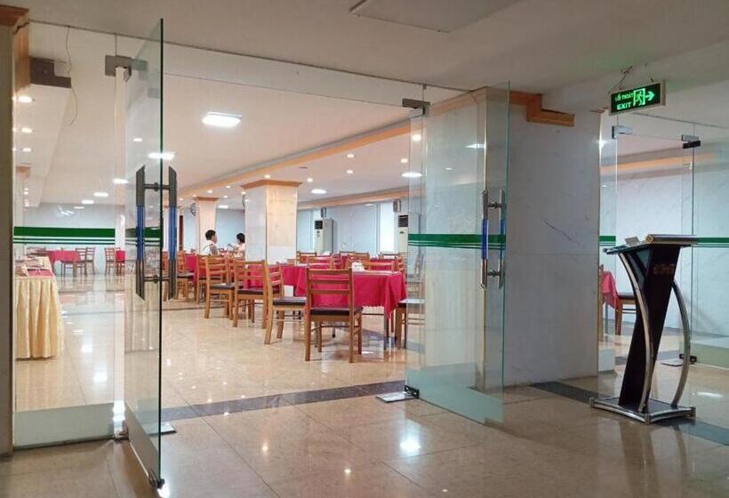 هتل Khách Sạn Hữu Nghị