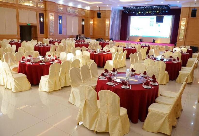 هتل Khách Sạn Hữu Nghị