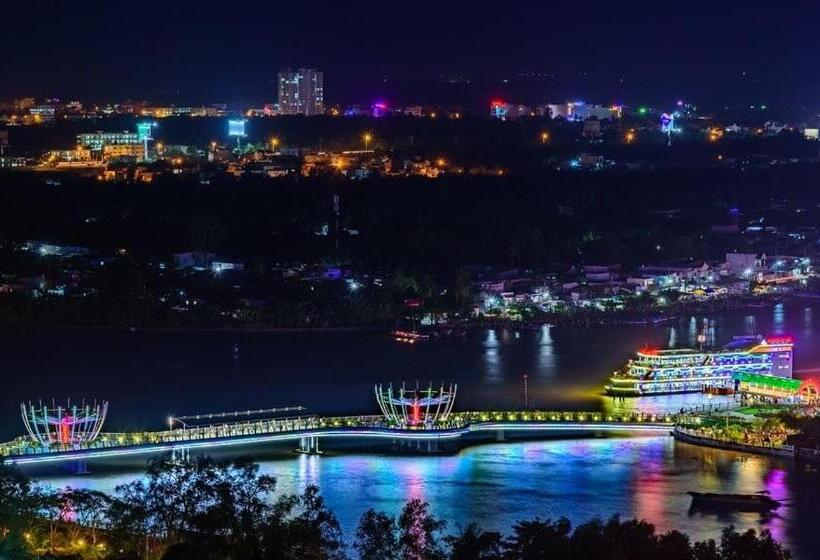 هتل Khách Sạn Nam đô 1