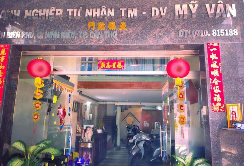 هتل Khách Sạn Nam đô 1