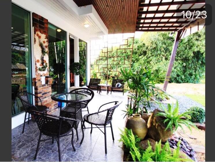 Отель Krabi More