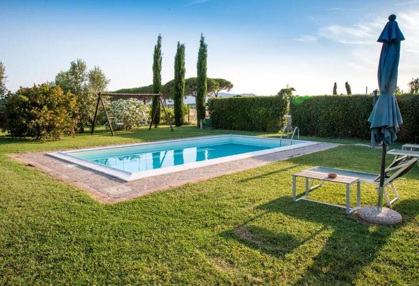 هتل Le Gerlette   Il Granaio