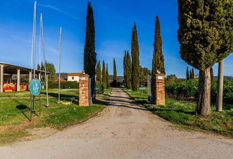 هتل Le Gerlette   La Capanna