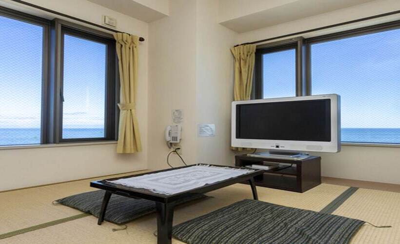 호텔 Livemax Resort Shiretoko Sea Front