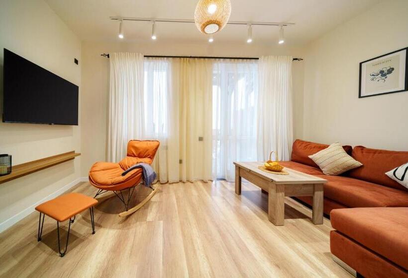 酒店 Motives Inn Dilijan