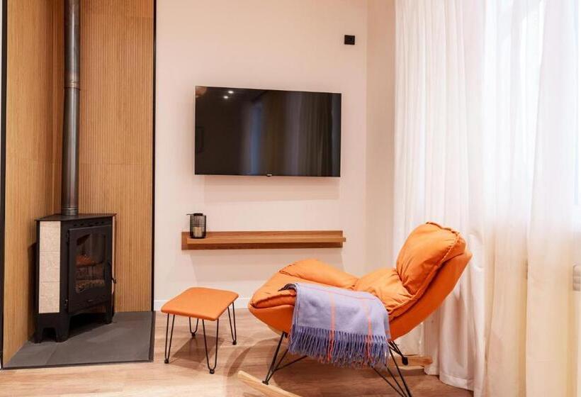 酒店 Motives Inn Dilijan