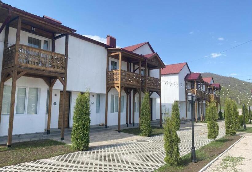酒店 Motives Inn Dilijan