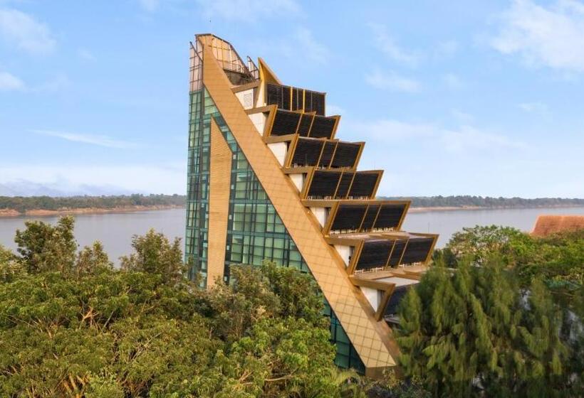 Отель Naka Raj Escape