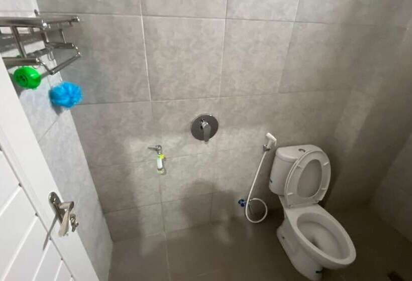 ホテル Oyo 93453 Muula Homestay Syariah