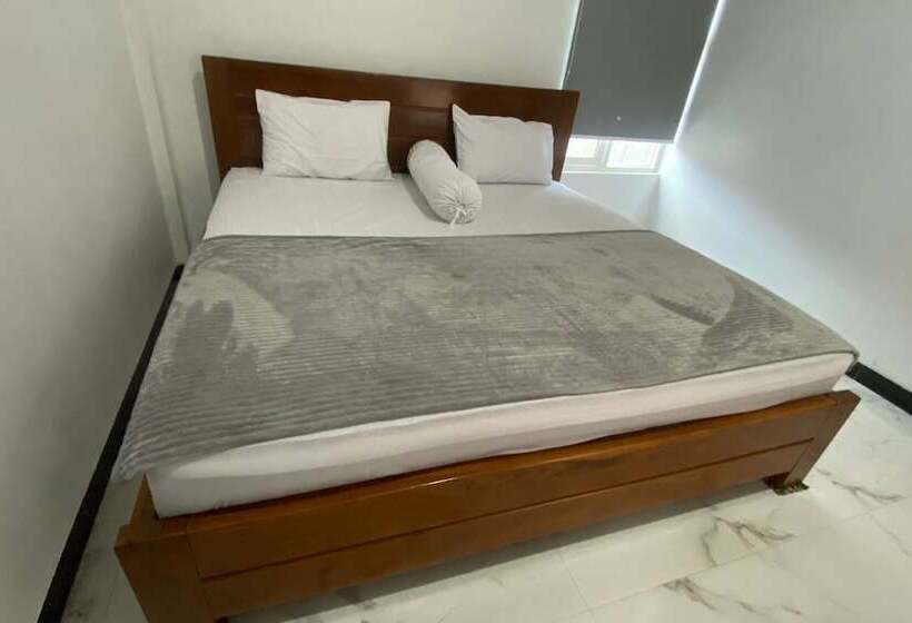 ホテル Oyo 93453 Muula Homestay Syariah