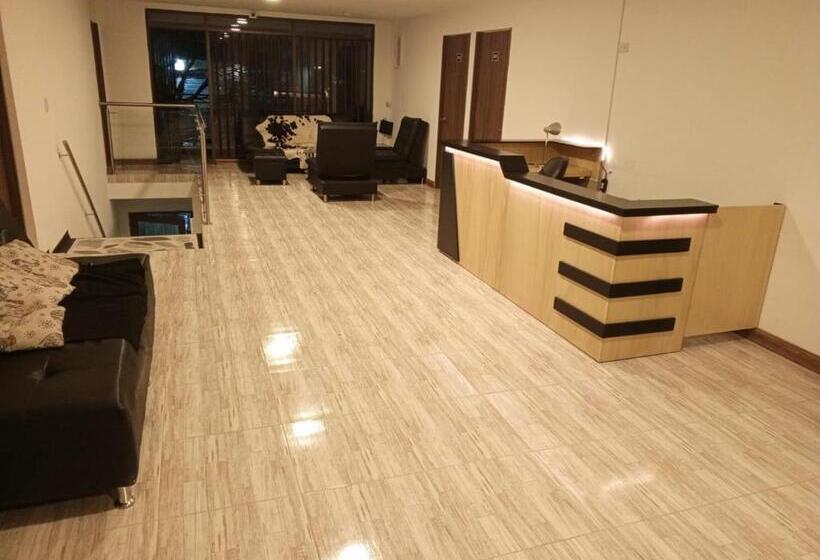 Отель Palo Grande