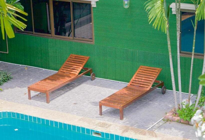 Отель Privacy Pattaya