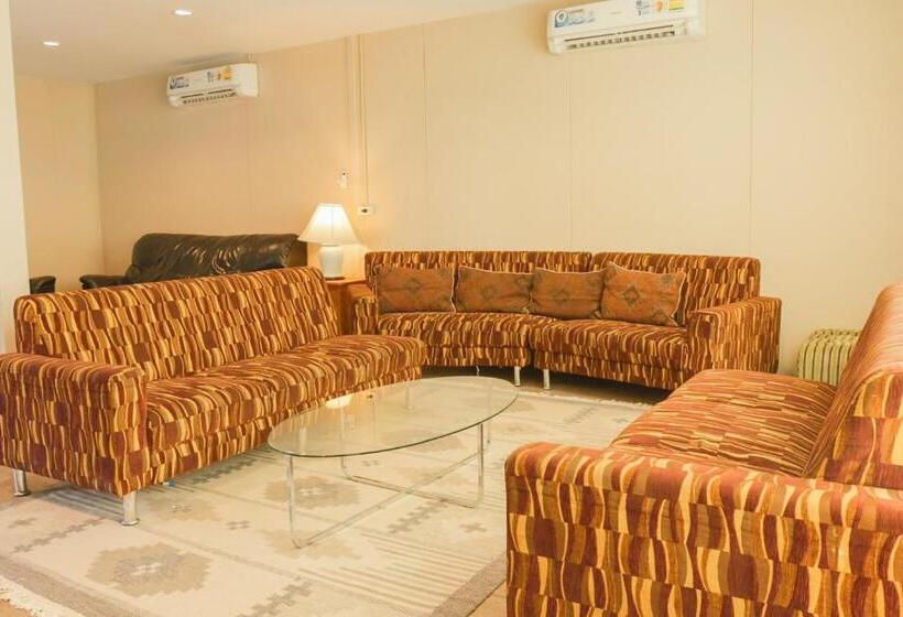 Отель Privacy Pattaya